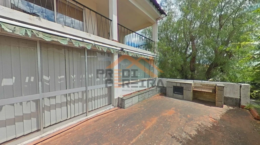 Moradia T7 para Venda em Santo Antão e São Julião do Tojal Foto 4