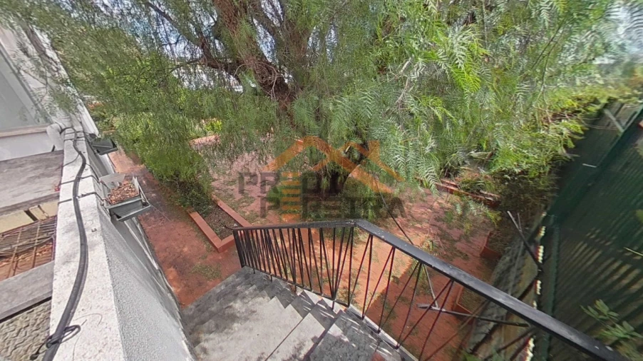 Moradia T7 para Venda em Santo Antão e São Julião do Tojal Foto 27