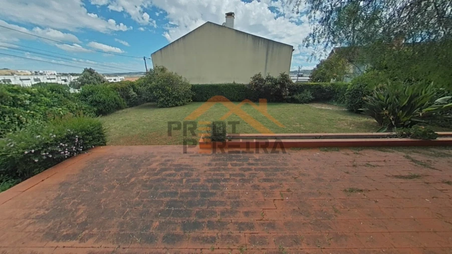 Moradia T7 para Venda em Santo Antão e São Julião do Tojal Foto 36