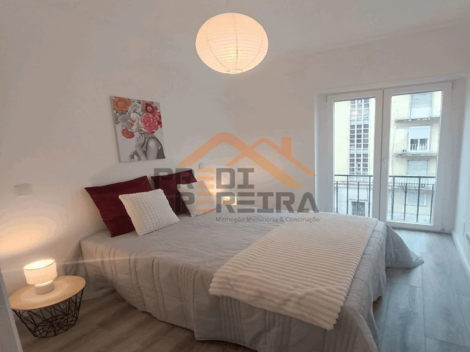 Apartamento T3 para Venda em Penha de França Foto 3