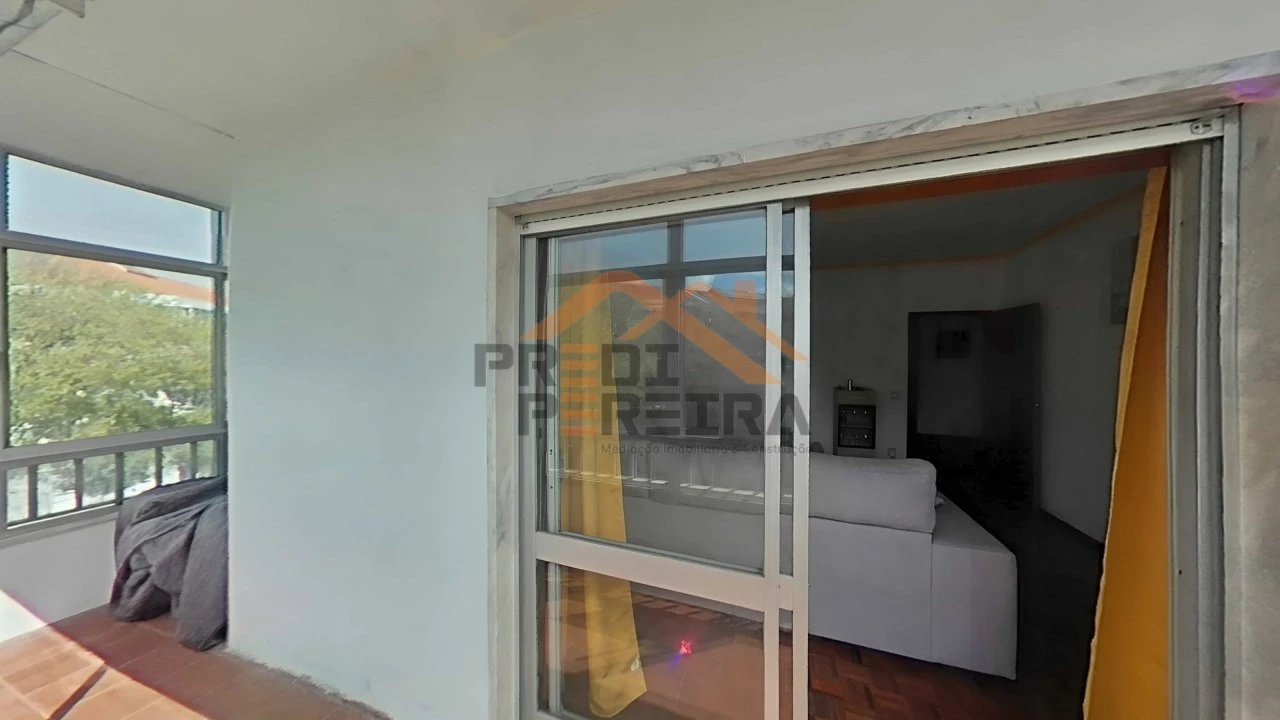 Apartamento T3 para Venda em Águas Livres Foto 14
