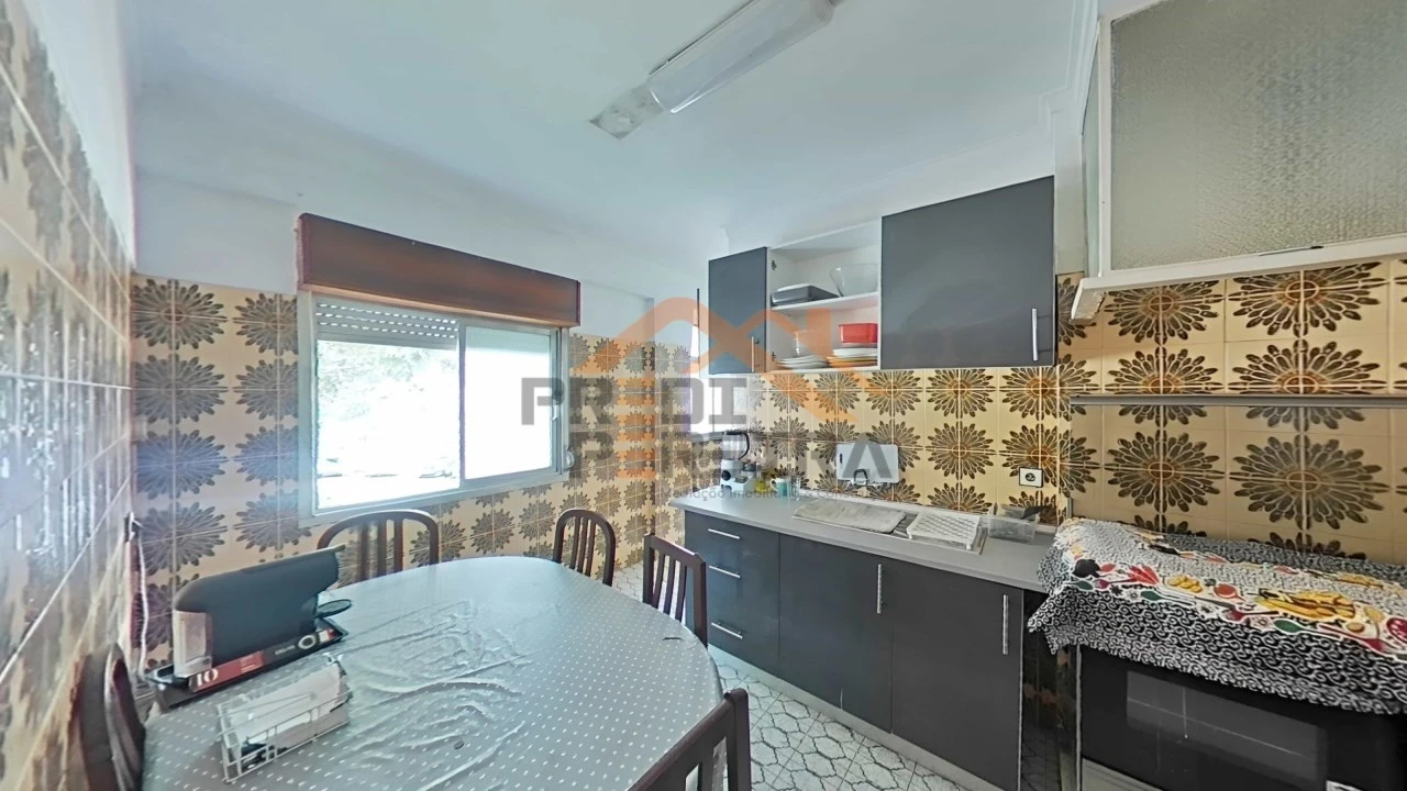 Apartamento T3 para Venda em Águas Livres Foto 4
