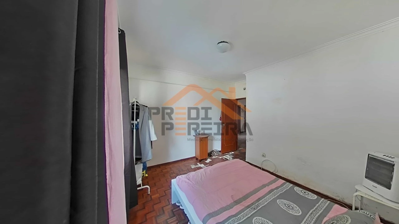 Apartamento T3 para Venda em Águas Livres Foto 7