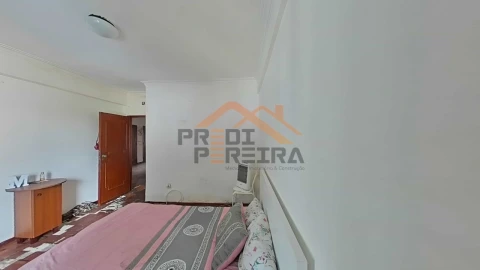 Apartamento T3 para Venda em Águas Livres