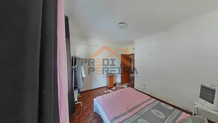 Apartamento T3 para Venda em Águas Livres Foto 7