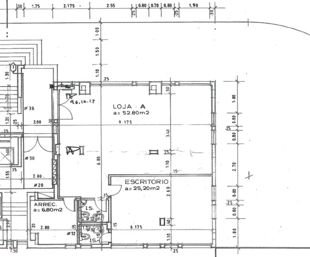 Loja para Venda em Santo António dos Cavaleiros e Frielas Planta 1