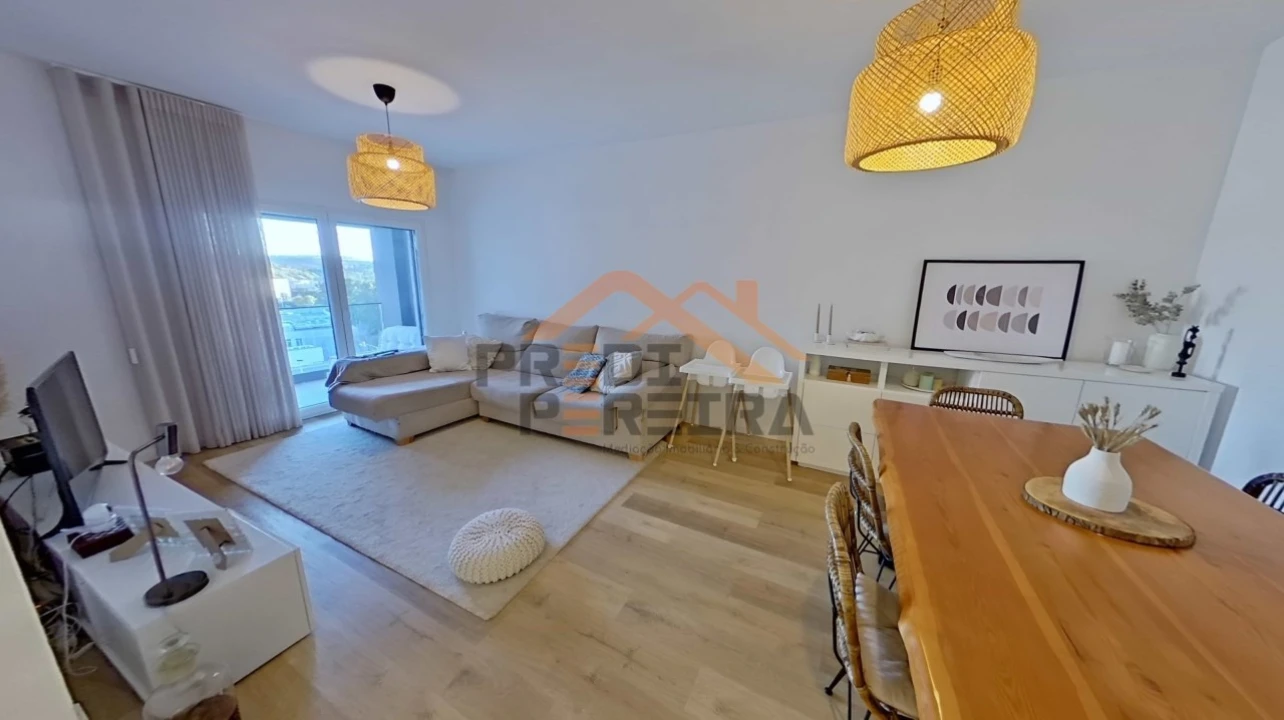 Apartamento T3 para Venda em Venteira Foto 1