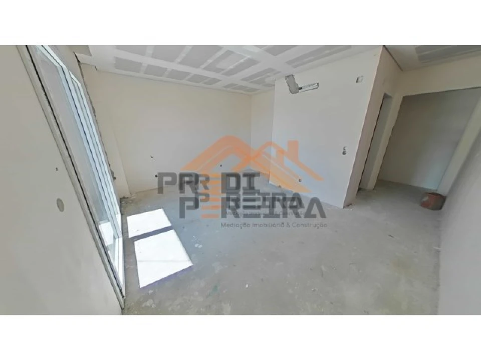 Apartamento T3 para Venda em Santo António dos Cavaleiros e Frielas Foto 12