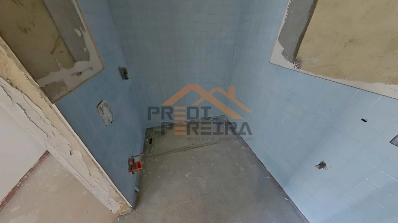 Apartamento T3 para Venda em Pontinha e Famões Foto 7