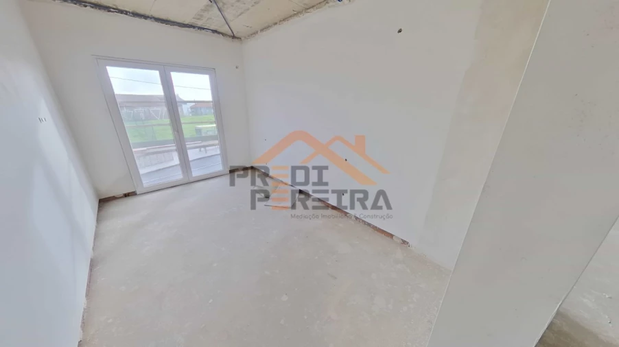 Apartamento T3 para Venda em Pontinha e Famões Foto 11