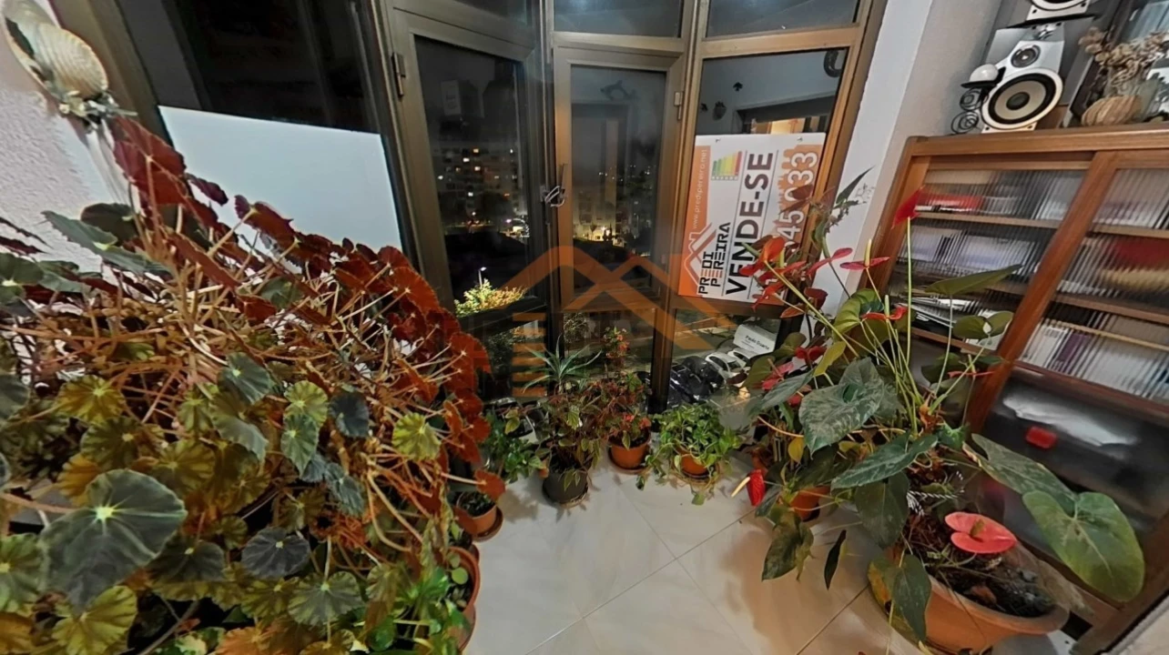 Apartamento T2 para Venda em Cacém e São Marcos Foto 5