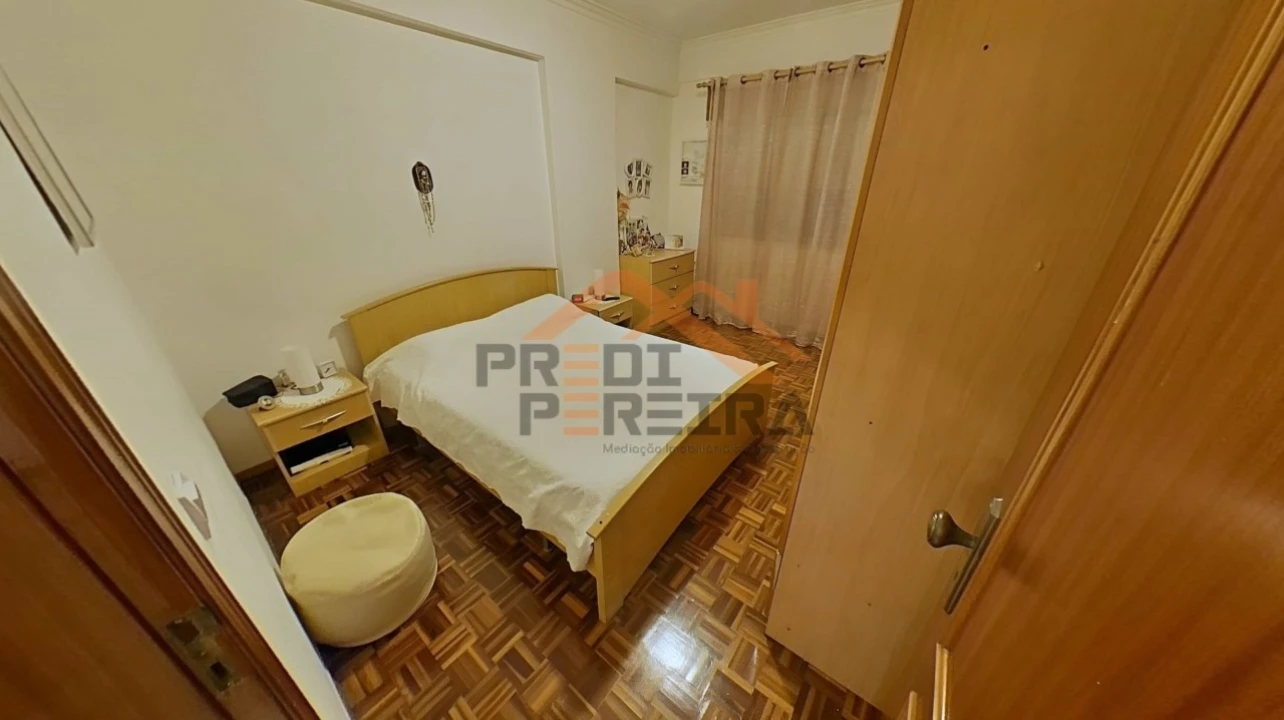 Apartamento T2 para Venda em Cacém e São Marcos Foto 19