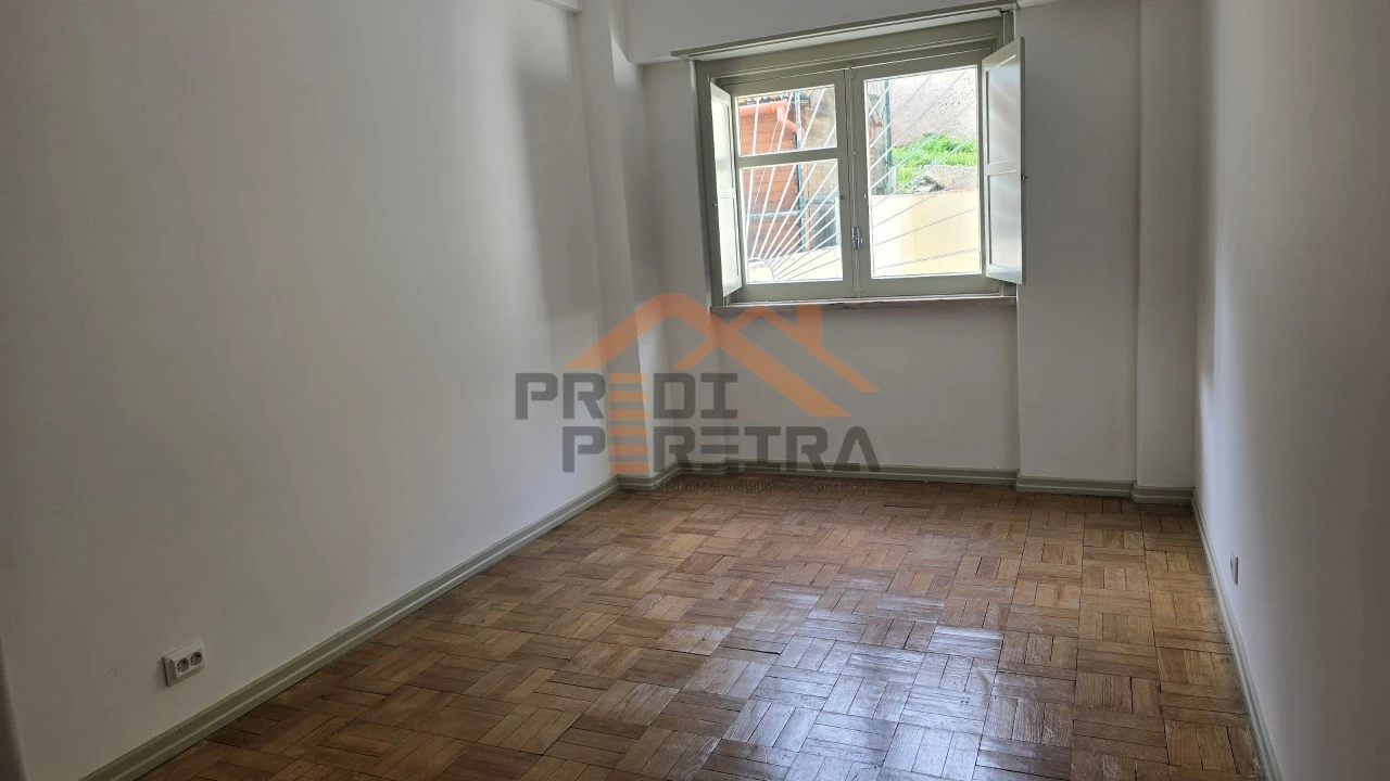 Apartamento T3 para Arrendamento em Odivelas Foto 22