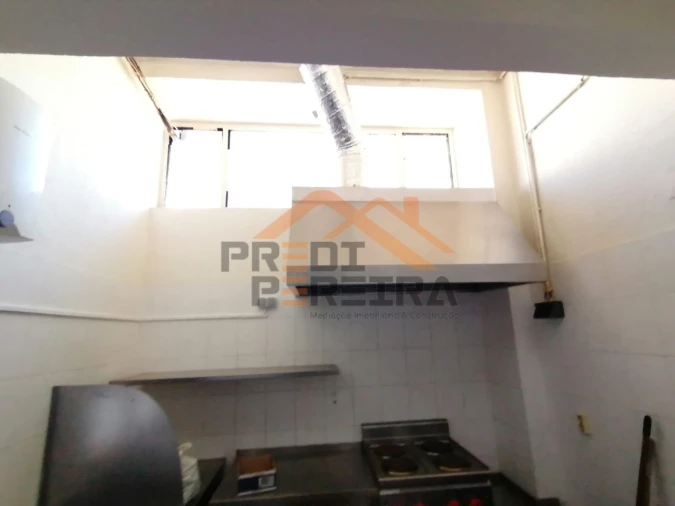 Loja para Venda em Odivelas Foto 10