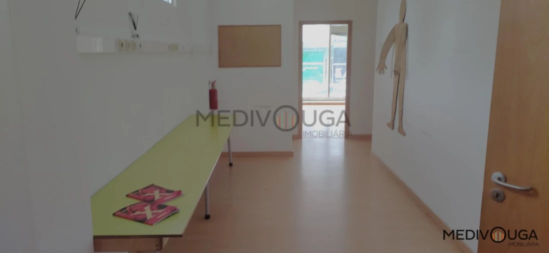 Loja para Arrendamento em Águeda e Borralha Foto 3