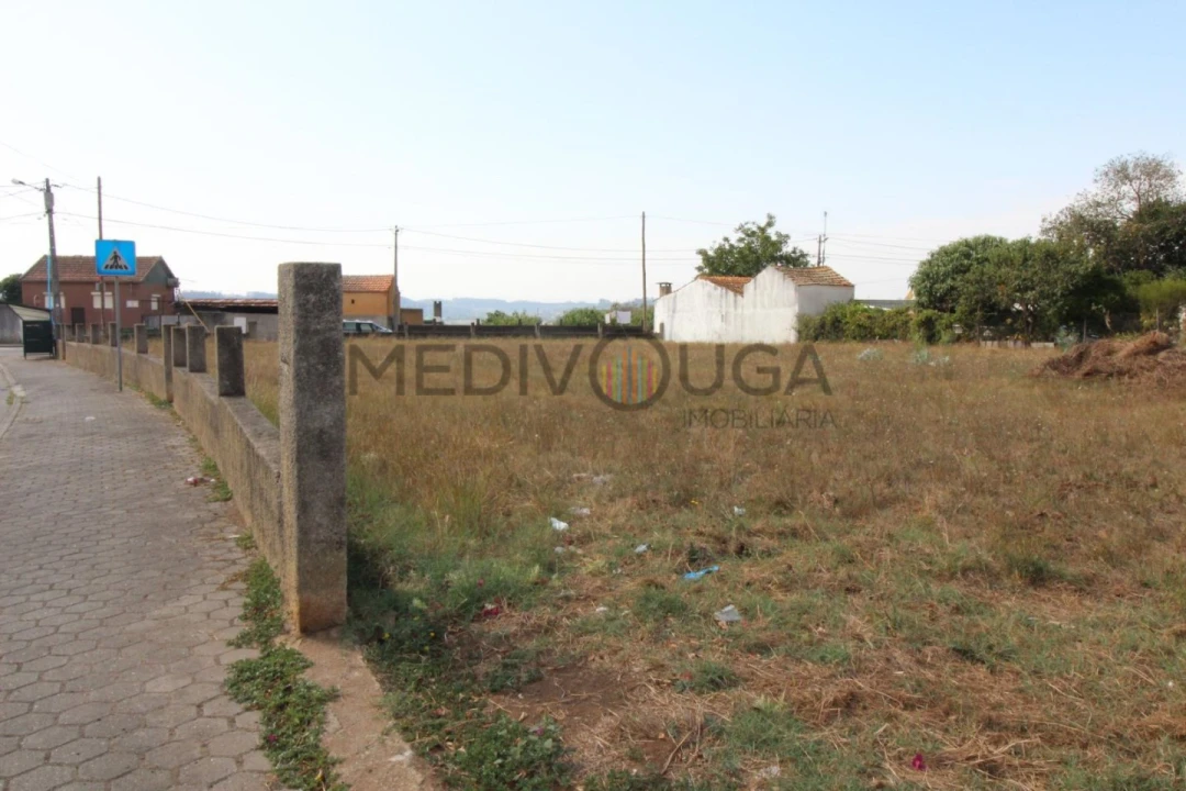 Terreno para Venda em Águeda e Borralha Foto 3