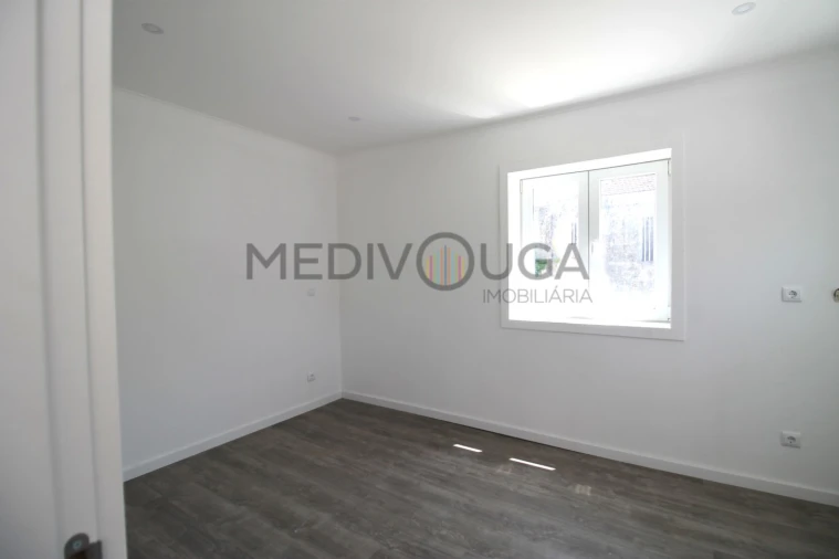 Moradia T6 para Venda em Águeda e Borralha Foto 10