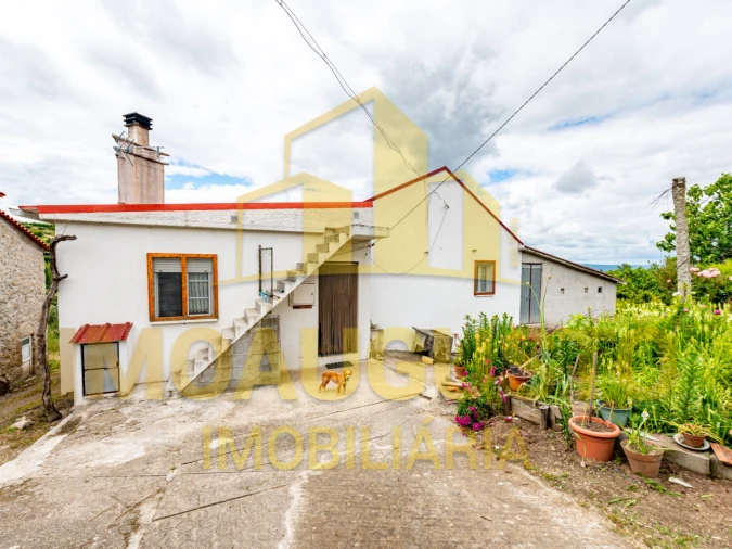 Quinta T3 para Venda em Melo e Nabais Foto 1