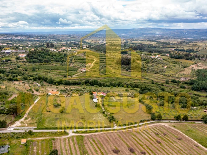 Quinta T3 para Venda em Melo e Nabais Foto 6