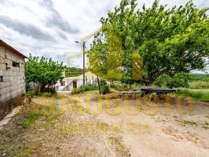 Quinta T3 para Venda em Melo e Nabais Foto 32