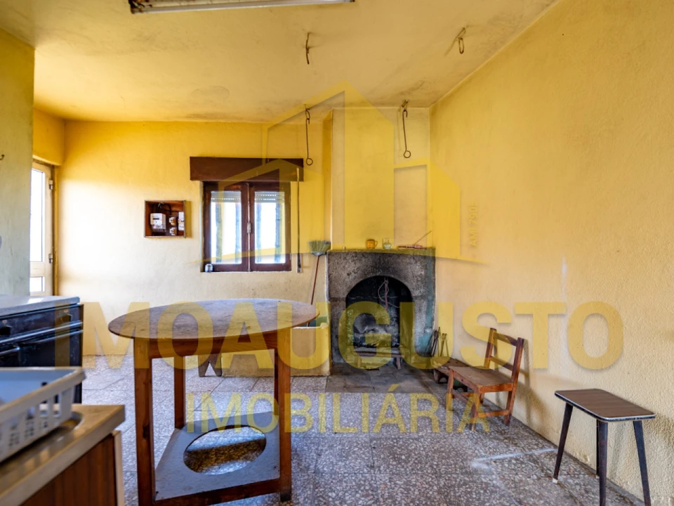 Moradia T2 para Venda em Alverca da Beira/Bouça Cova Foto 8