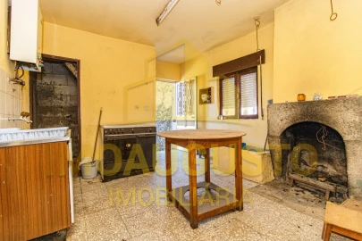 Moradia T2 para Venda em Alverca da Beira/Bouça Cova