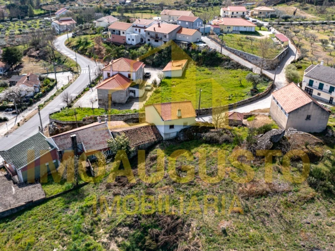 Moradia T2 para Venda em Alverca da Beira/Bouça Cova Foto 3