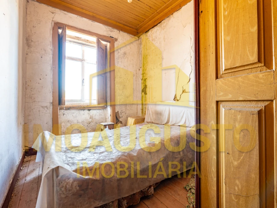 Moradia T3 para Venda em Alverca da Beira/Bouça Cova Foto 10