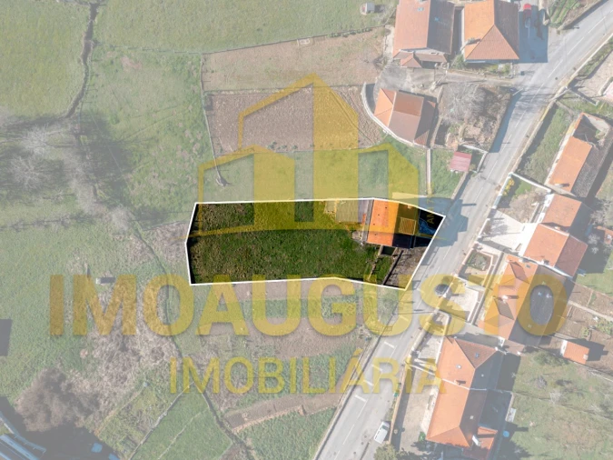 Moradia T4 para Venda em Vale de Espinho Foto 3