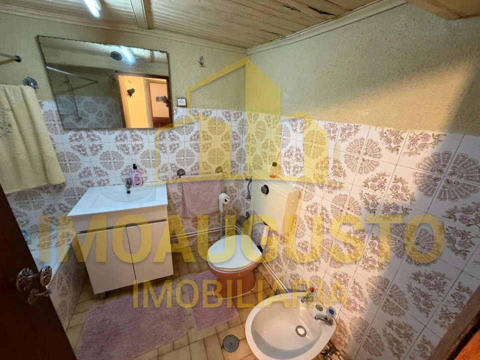 Moradia T2 para Venda em Porto da Carne Foto 9