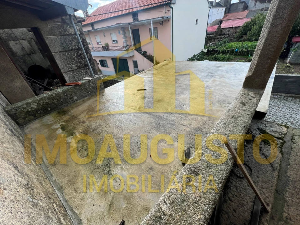 Moradia para Venda em Lameiras Foto 3