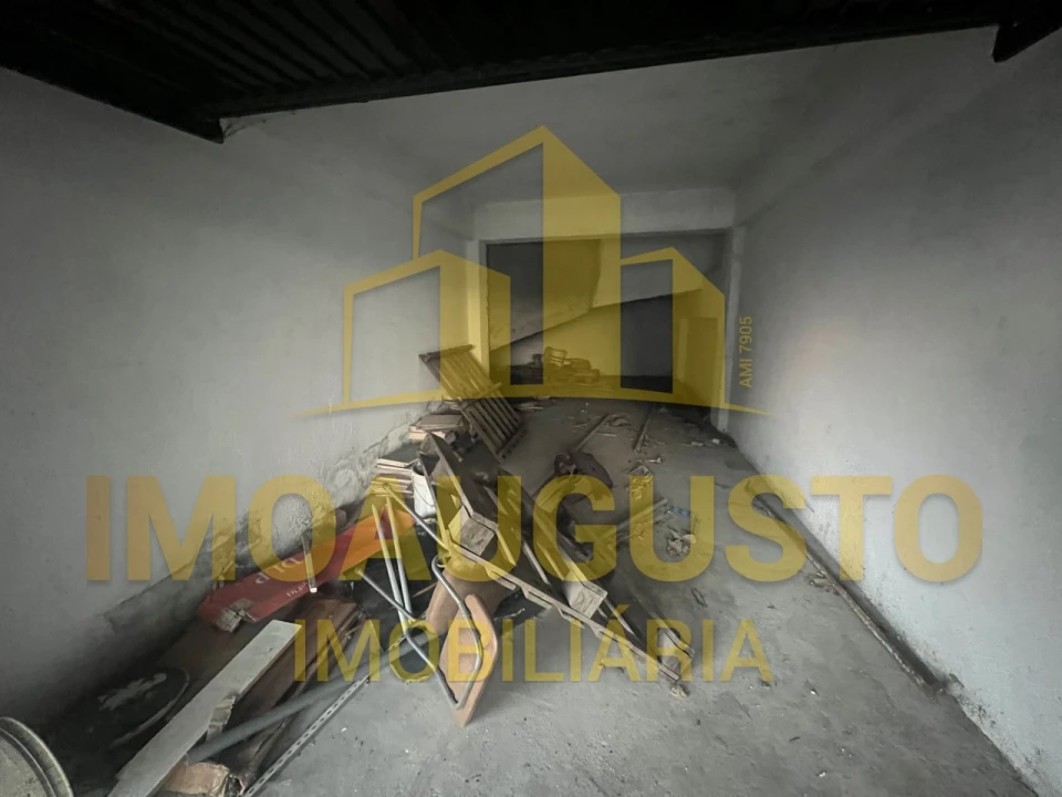 Garagem para Venda em Guarda Foto 3
