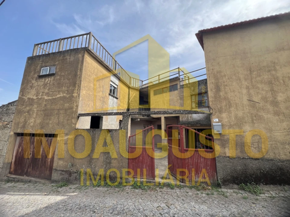 Moradia T2 para Venda em Souro Pires Foto 9