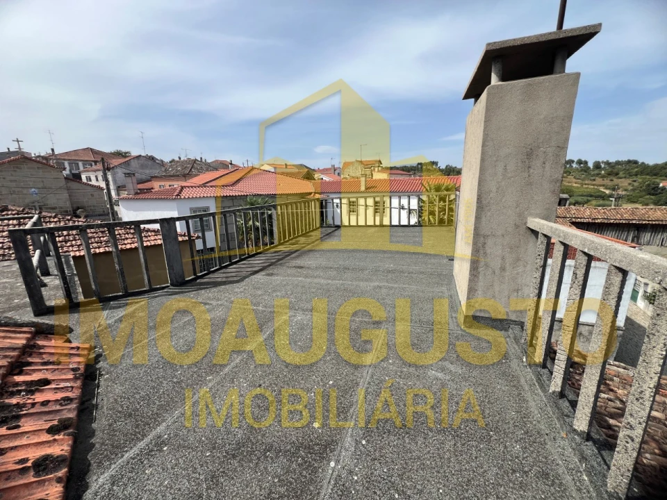 Moradia T2 para Venda em Souro Pires Foto 21