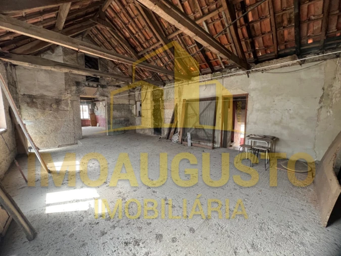 Moradia T2 para Venda em Souro Pires Foto 17