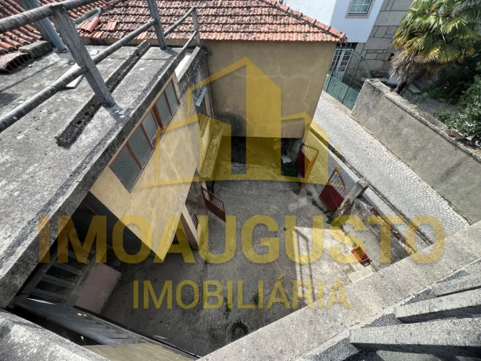 Moradia T2 para Venda em Souro Pires Foto 20