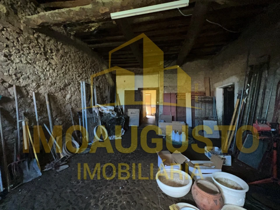 Moradia T4 para Venda em Vale da Mula Foto 15