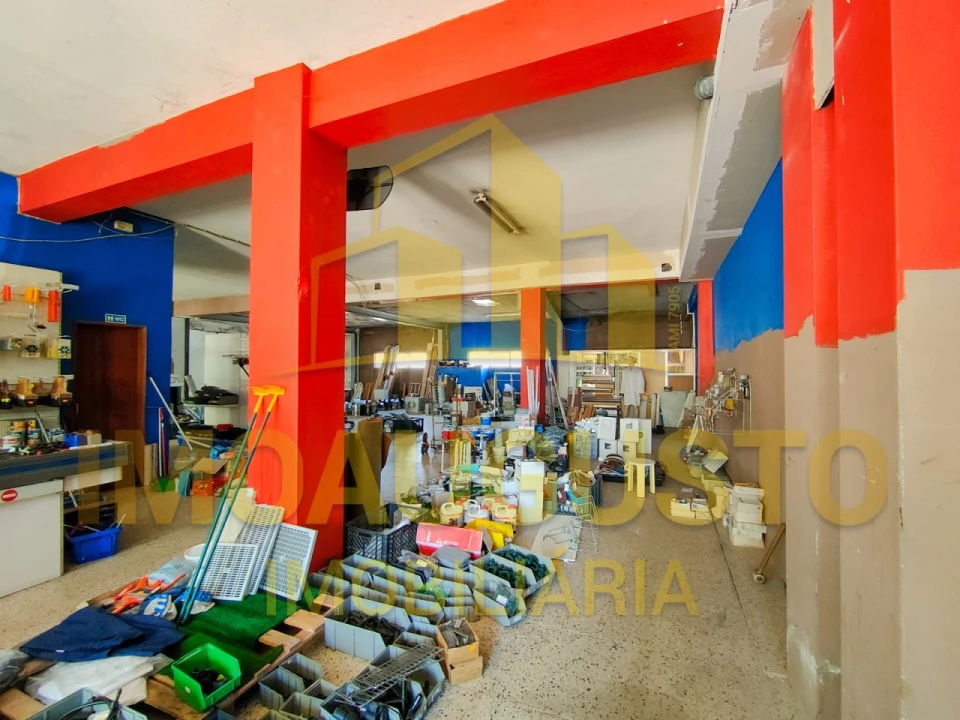 Loja para Venda em Guarda Foto 2