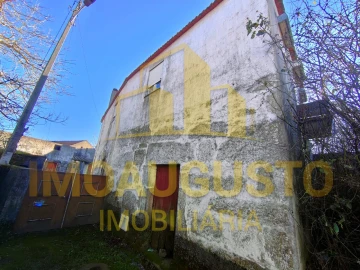 Moradia T3 para Venda em Guarda