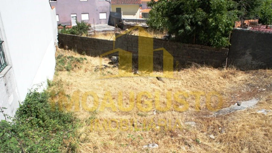 Terreno para Venda em Guarda Foto 3
