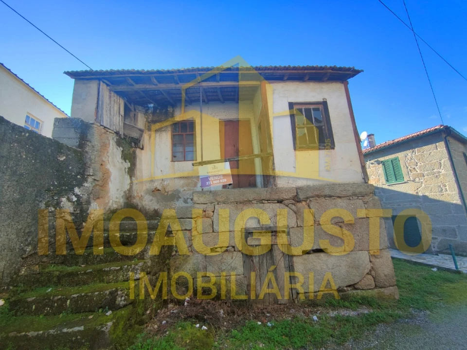 Moradia T3 para Venda em Cerdeira Foto 3