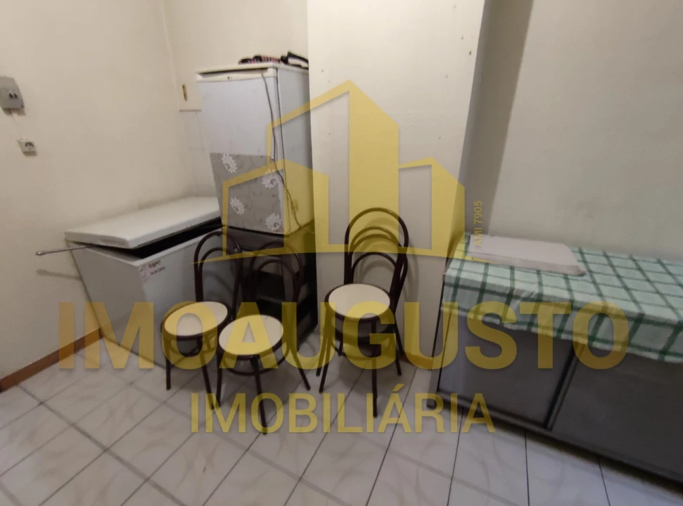 Moradia T3 para Venda em Pinzio Foto 12