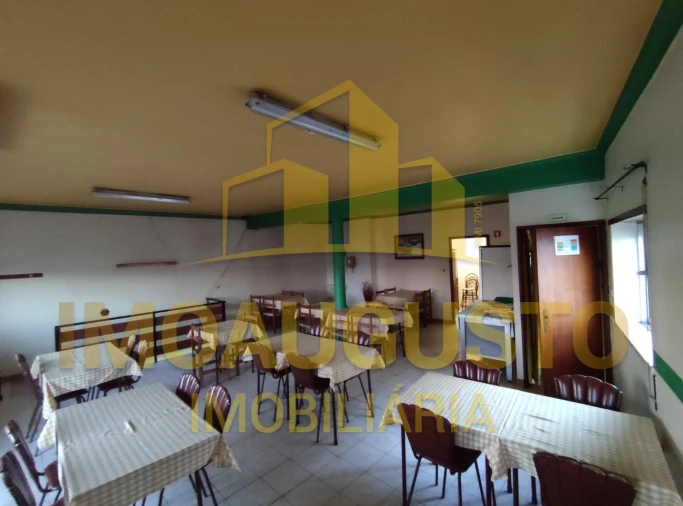 Moradia T3 para Venda em Pinzio Foto 10