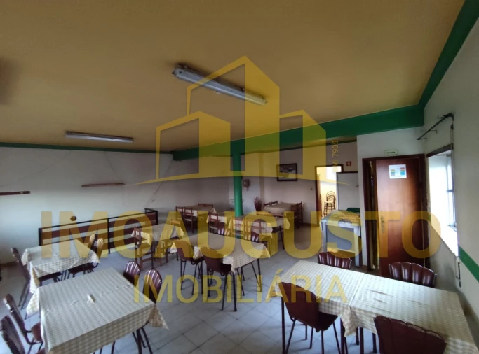 Moradia T3 para Venda em Pinzio Foto 10