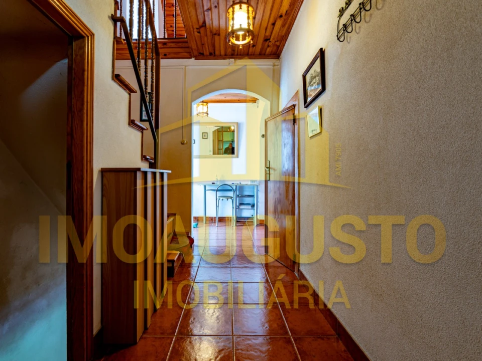 Moradia T3 para Venda em Vila Cova a Coelheira Foto 9