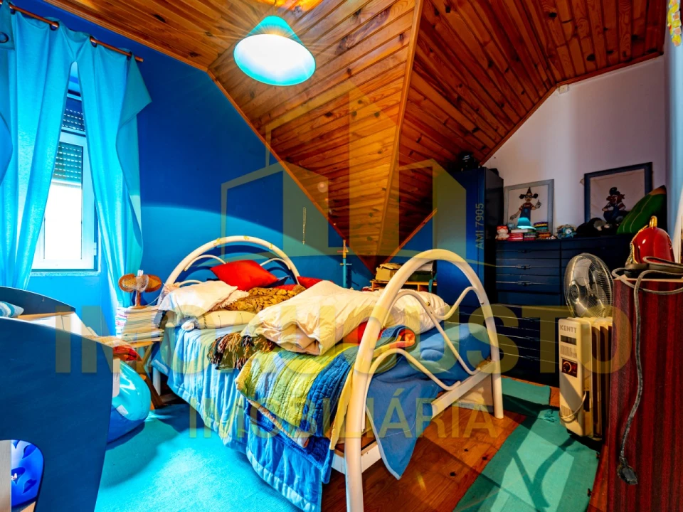 Moradia T3 para Venda em Vila Cova a Coelheira Foto 20