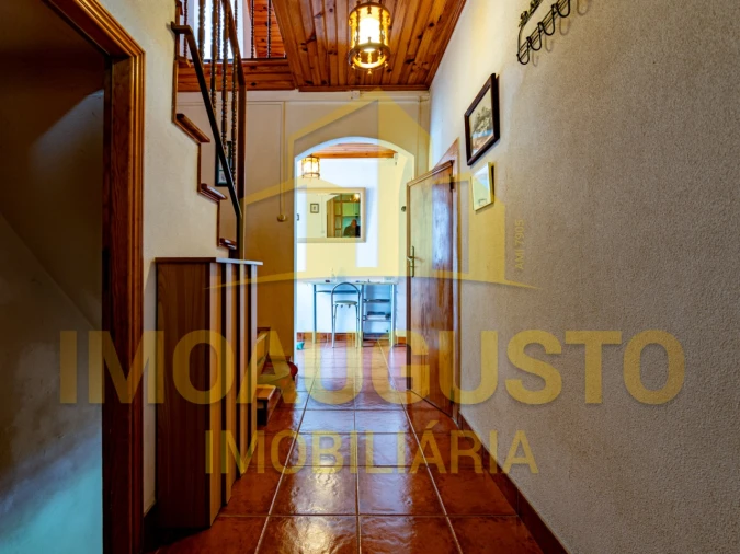 Moradia T3 para Venda em Vila Cova a Coelheira Foto 9