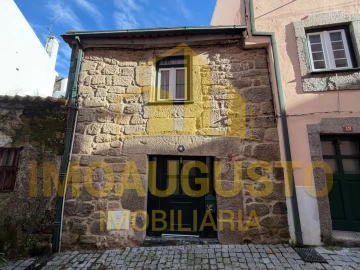 Moradia T1 para Venda em Guarda