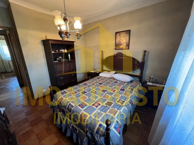 Moradia T4 para Venda em Castanheira Foto 9