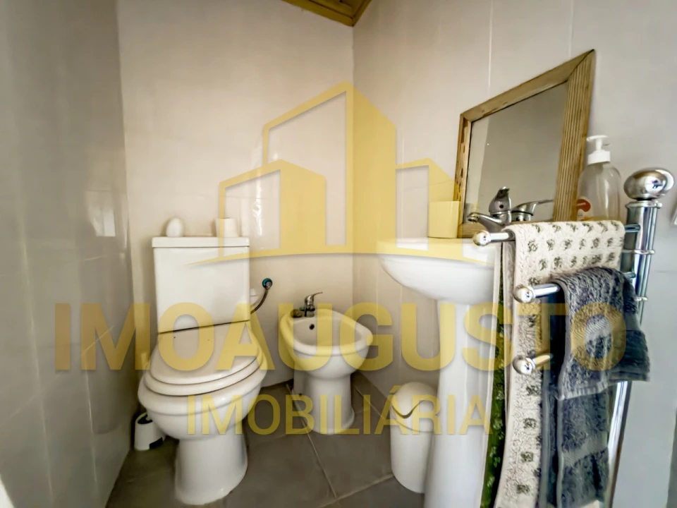 Moradia T4 para Venda em Mêda, Outeiro de Gatos e Fonte Longa Foto 12